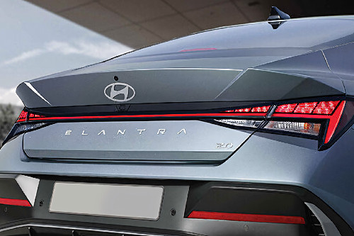 Elantra Tail light