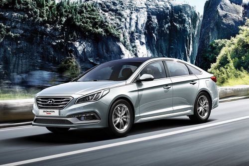 Hyundai Sonata Turbo Side Medium View