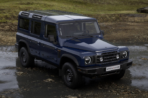 Ineos Grenadier Station Wagon Front Medium View