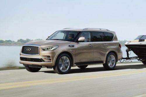 Infiniti QX80 (2022-2024) Front Side View
