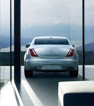 Full Rear View of Jaguar XJ Luxury SWB