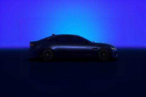 XF Medium Angle Front View