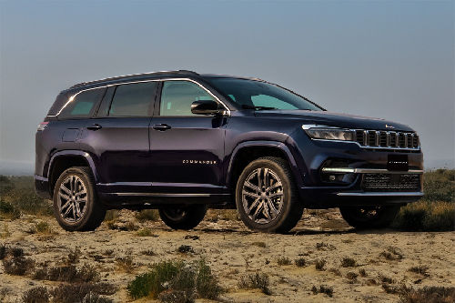 Jeep Commander Front Cross Side View