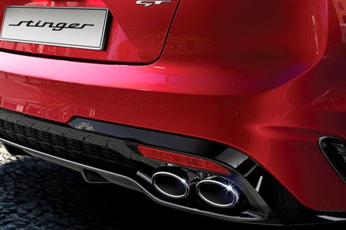 Exhaust Pipe of KIA Stinger