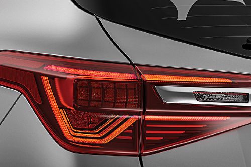 Seltos (2022-2023) Tail light