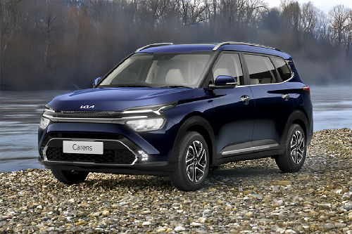 Carens (2023-2024) Front angle low view