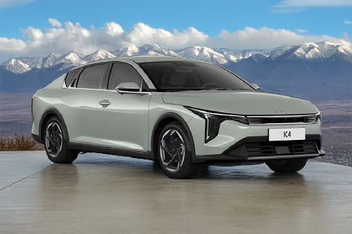 KIA K4 Front Medium View