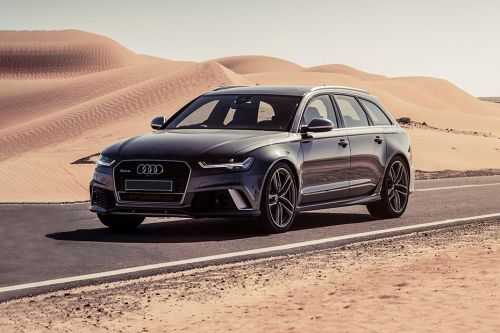 RS6 Avant Performance Front angle low view