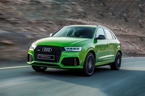 RS Q3 (2017-2022) Front angle low view