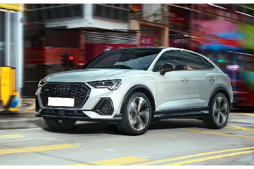 Audi Q3 Sportback 2023-2025 Front Medium View