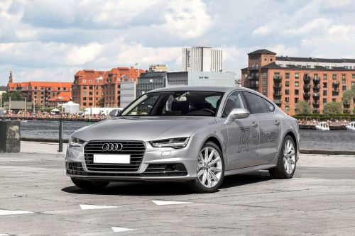 Audi A7 Side Medium View