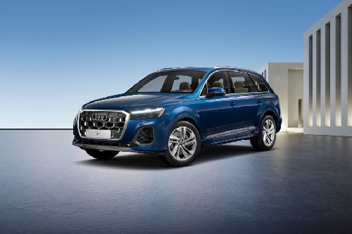 Audi Q7  Front Medium View