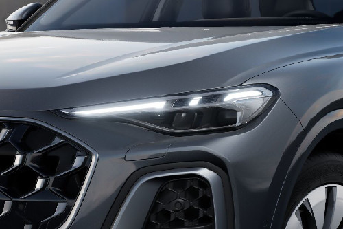 Q5 Headlight