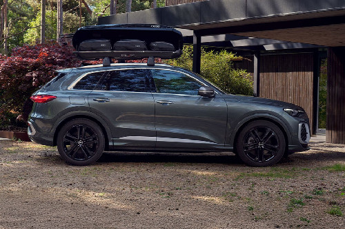 Q5 Medium Angle Front View