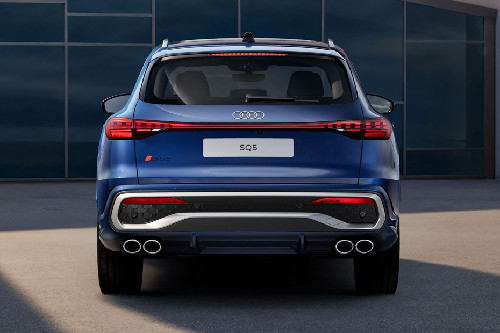 Full Rear View of Audi SQ5