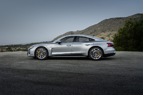 S E-Tron GT Side view