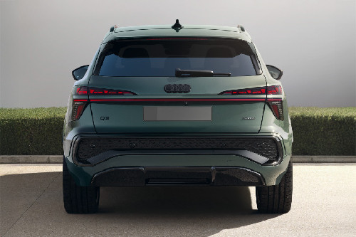 Full Rear View of Audi Q3 2026