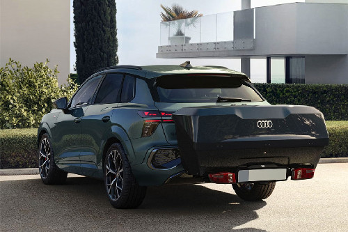 Rear Medium View of Audi Q3 2026