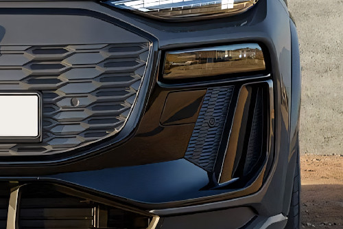 Q6 Sportback e-tron Front Fog Lamp