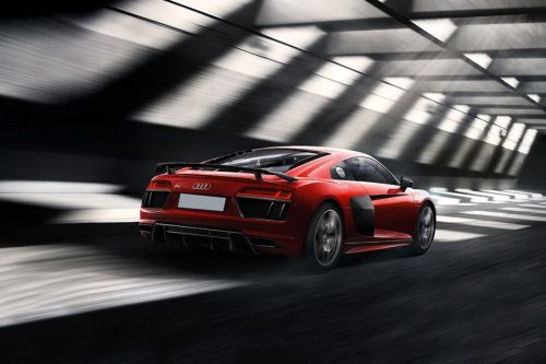 R8 Coupe Rear angle view