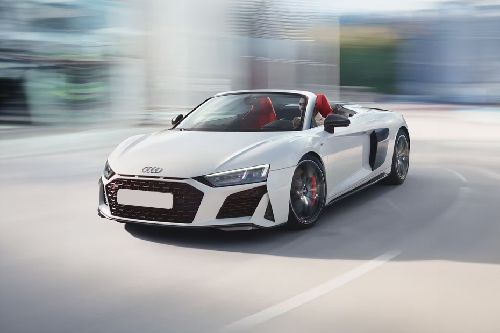 R8 Spyder Front angle low view