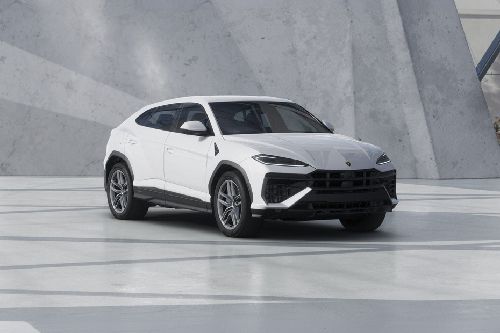 Lamborghini Urus Front Cross Side View