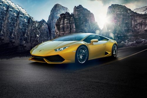 Huracan Front angle low view