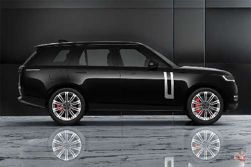 Range Rover Medium Angle Front View