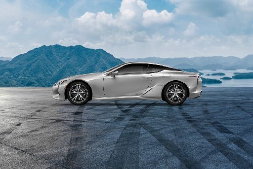 LC 500 Side view