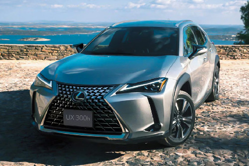 Lexus UX300H Front Side View