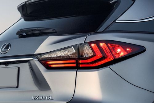 RX L Tail light