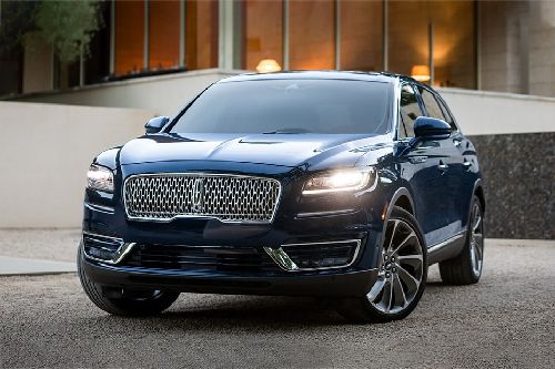 Nautilus (2020-2021) Tilted Front View