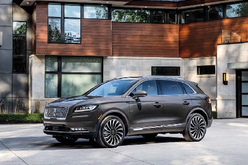 Lincoln Nautilus (2022-2024) Front Side View