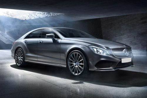 Mercedes-Benz CLS-Class Coupe Front Cross Side View