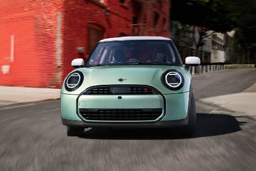 Full Front View of 3 Door