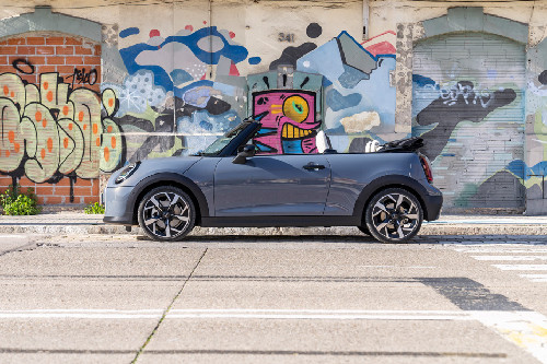 Convertible Side view