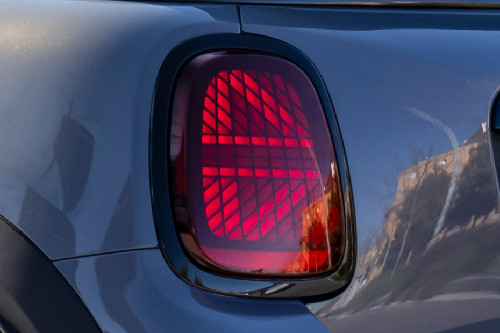 Convertible Tail light
