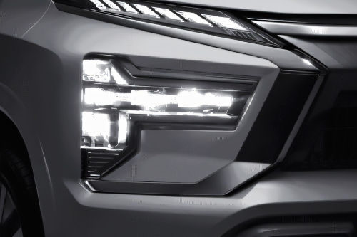 Xpander Front Fog Lamp