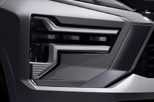 Xpander Front Fog Lamp