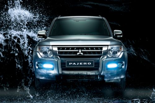 Full Front View of Pajero