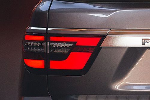 Patrol (2022-2024) Tail light