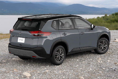 X-trail Rear angle view
