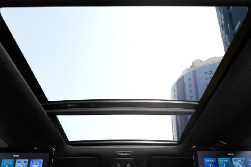 Nissan Patrol Nismo Sunroof Moonroof