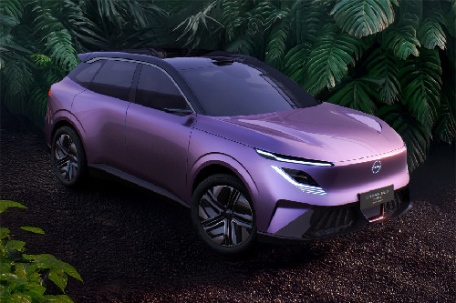 Nissan Urban SUV PHEV Front Medium View