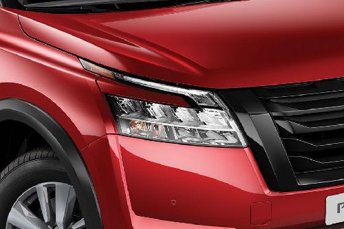 Pathfinder Headlight