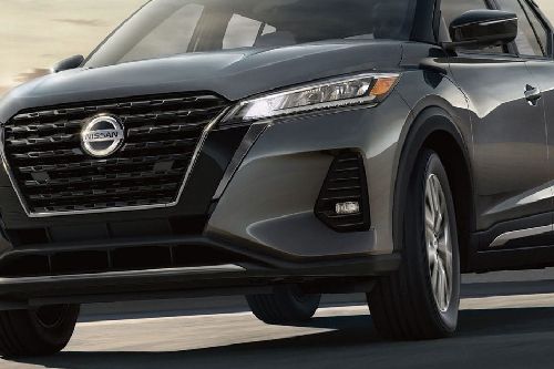 Kicks (2020-2023) Front Fog Lamp