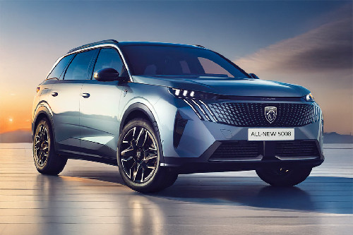 Peugeot 5008 Front Medium View