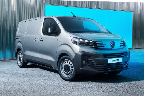 Peugeot Expert Front Medium View
