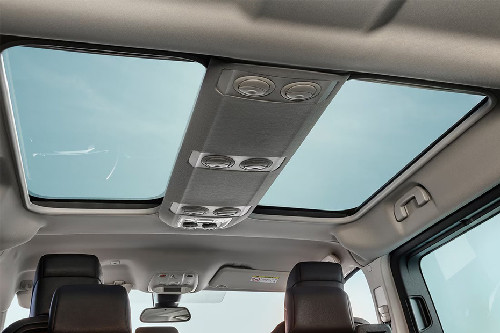 Peugeot Traveller Sunroof Moonroof