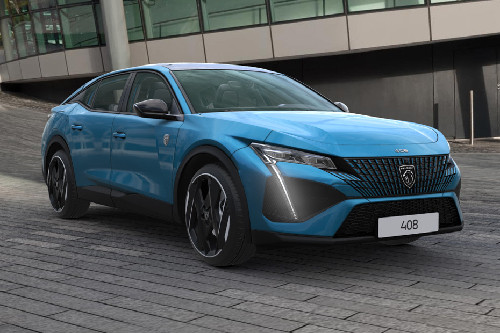 Peugeot 408 Front Medium View